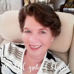 Meet your Posher, Linda